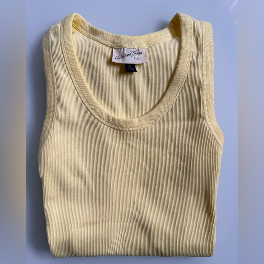 Universal Thread Soft Yellow Ribbed Tank